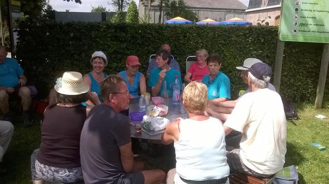 1ère randonnée de l'été à Locre : 24 juillet 2016